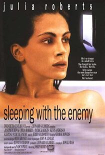 دانلود فیلم Sleeping with the Enemy 199178474-1360213197