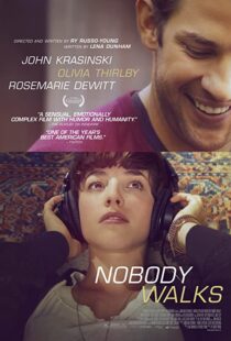 دانلود فیلم Nobody Walks 2012102829-1437653823