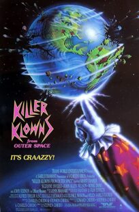 دانلود فیلم Killer Klowns from Outer Space 1988332603-2048948839