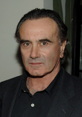 Dan Hedaya