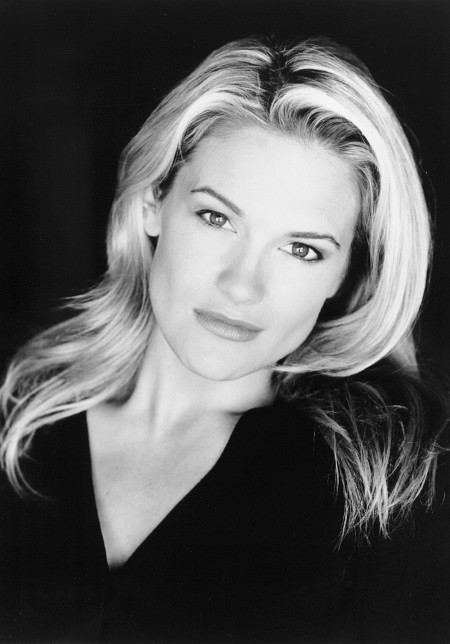 Victoria Pratt