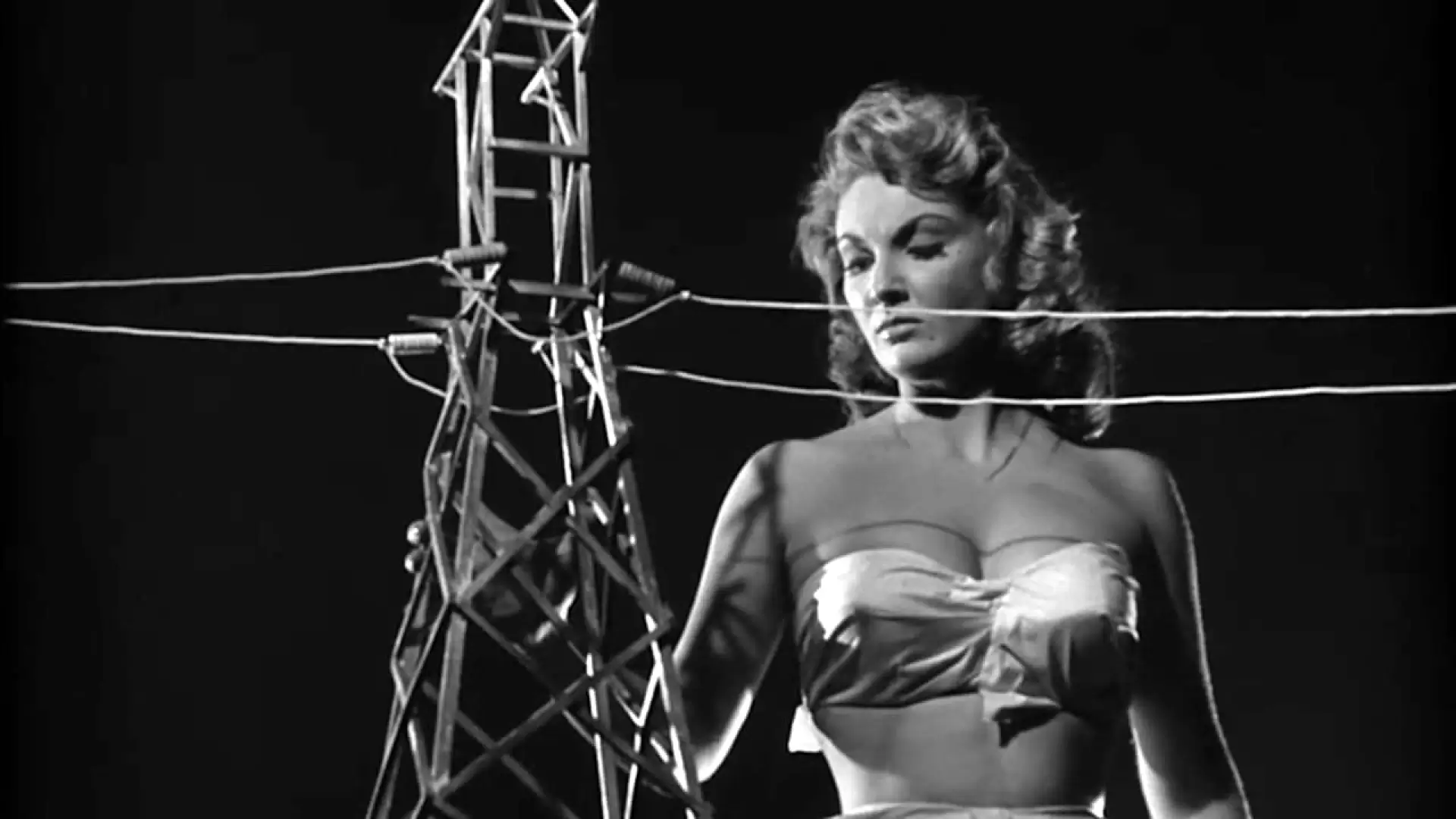 دانلود فیلم Attack of the 50 Foot Woman 1958