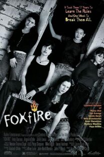 دانلود فیلم Foxfire 1996371518-1056337838