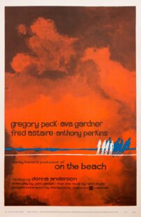 دانلود فیلم On the Beach 1959399529-868167639