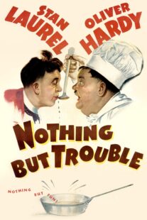 دانلود فیلم Nothing But Trouble 1944404817-282332061